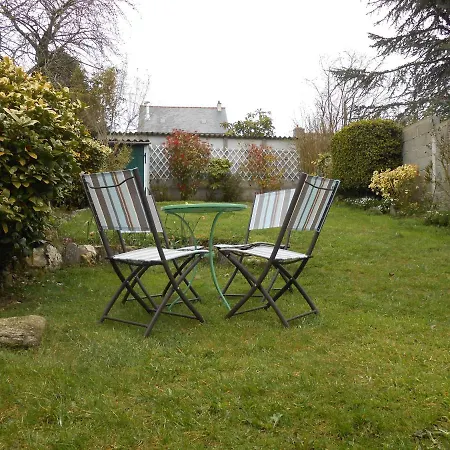 Le Cati Mini Villa Cancale Exterior photo